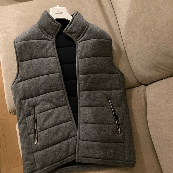 N.Peal The Mall Quilted Cashmere Vest - Picture 3 of 5